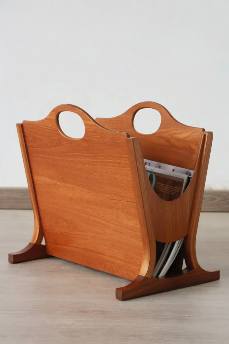 Pamono Vintage Teak Magazine Rack by Parker Knoll, 1960s> Magazine Racks