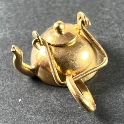 Pamono Vintage Teapot 18k Yellow Gold Charm Pendant, 1960s><noscript><img width=