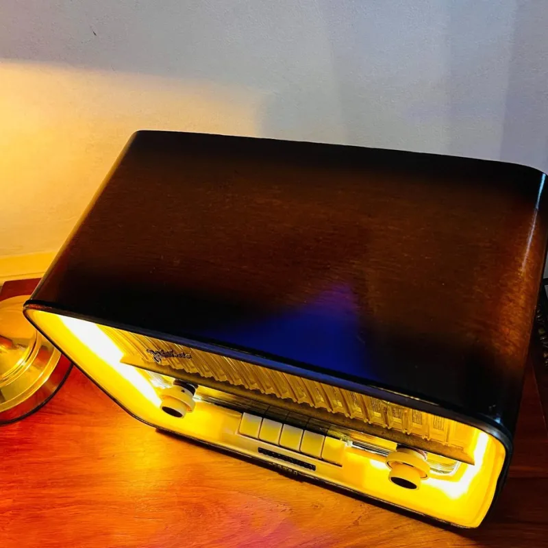 New Pamono Vintage Telefunken Jubilate 8 Radio with Bluetooth