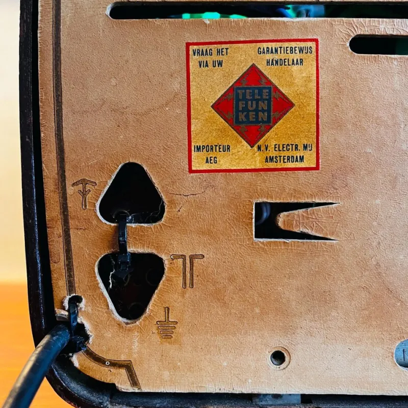 New Pamono Vintage Telefunken Jubilate 8 Radio with Bluetooth