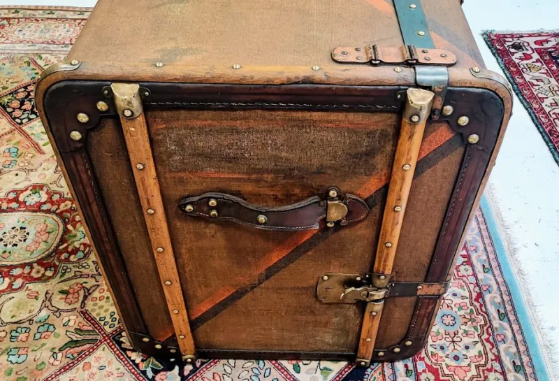Pamono Vintage Travel Trunk, 1940s> Trunks Crates & Baskets