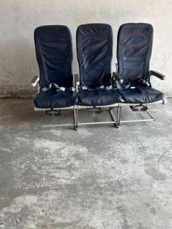Online Pamono Vintage Triple Airplane Seats from Recaro