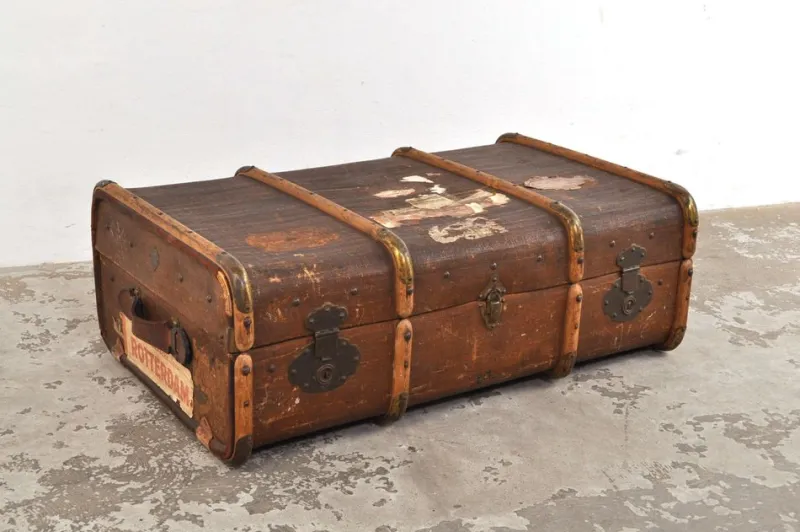 Hot Pamono Vintage Trunk from Mädler, 1930s