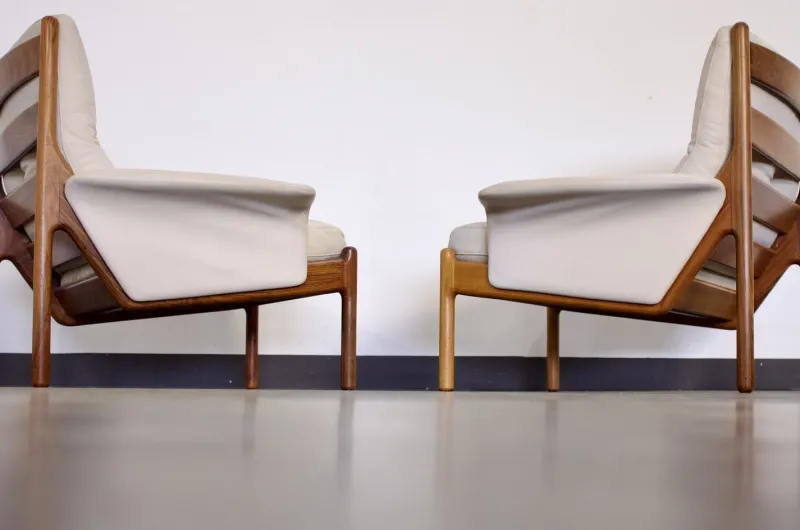 Sale Pamono Vintage Venus Living Room Set by Illum Wikkelso for Silkeborg, 1960s, Set of 5