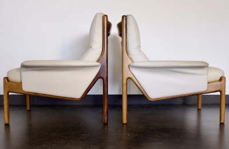 Sale Pamono Vintage Venus Living Room Set by Illum Wikkelso for Silkeborg, 1960s, Set of 5
