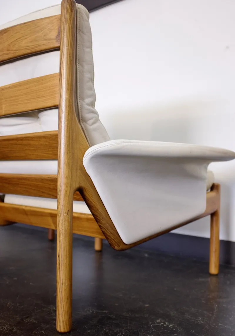 Sale Pamono Vintage Venus Living Room Set by Illum Wikkelso for Silkeborg, 1960s, Set of 5