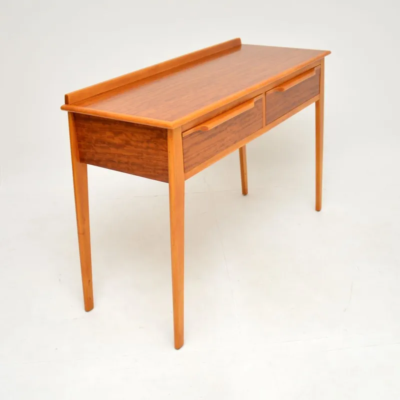 Pamono Vintage Walnut Console Table attributed to Finewood, 1960s> Console Tables