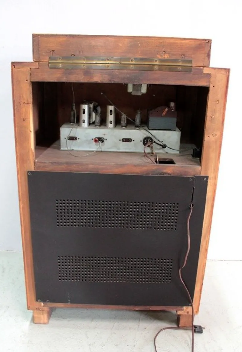 New Pamono Vintage Walnut Radio-Record Player