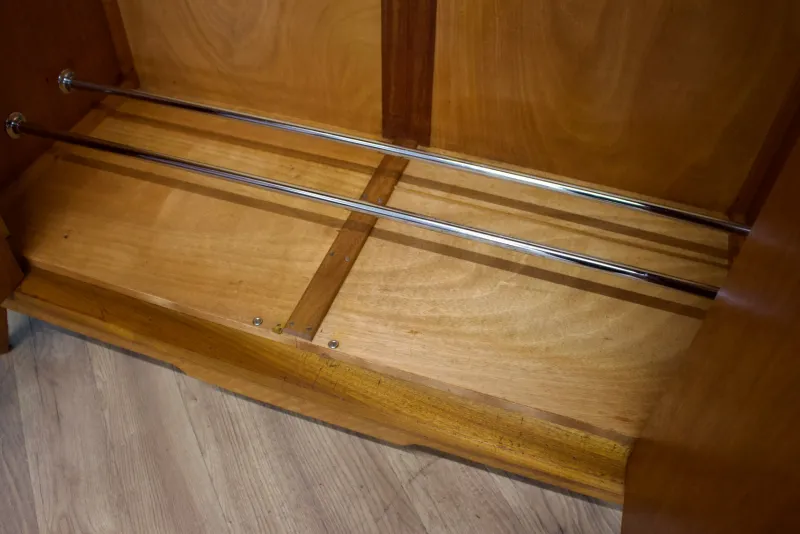 Pamono Vintage Walnut Wardrobe by Alfred Cox for Heals, 1950s> Cabinets & Wardrobes