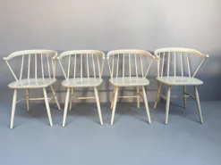 Best Pamono Vintage White Lacquered Spindle Chairs from Nesto, 1960s, Set of 4