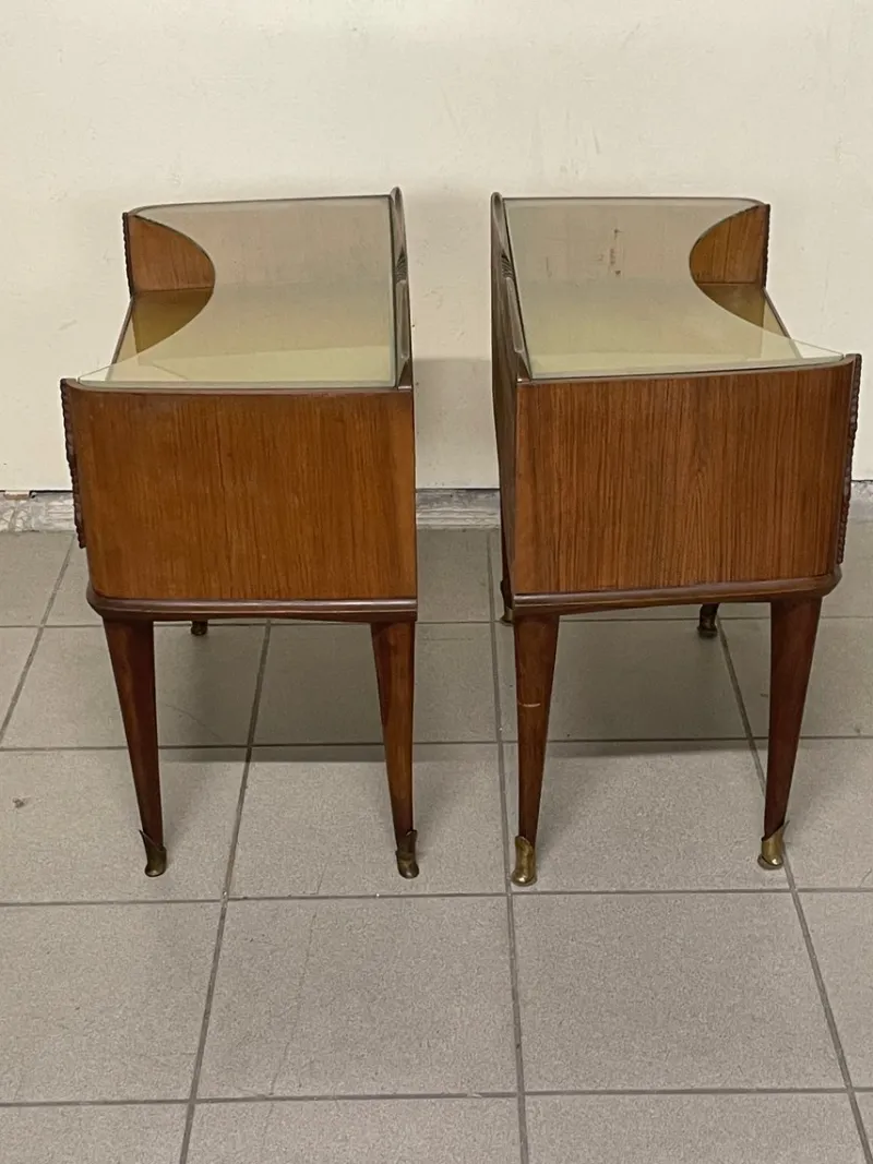 Pamono Vintage Wood and Glass Bedside Tables, 1950s, Set of 2> Nightstands