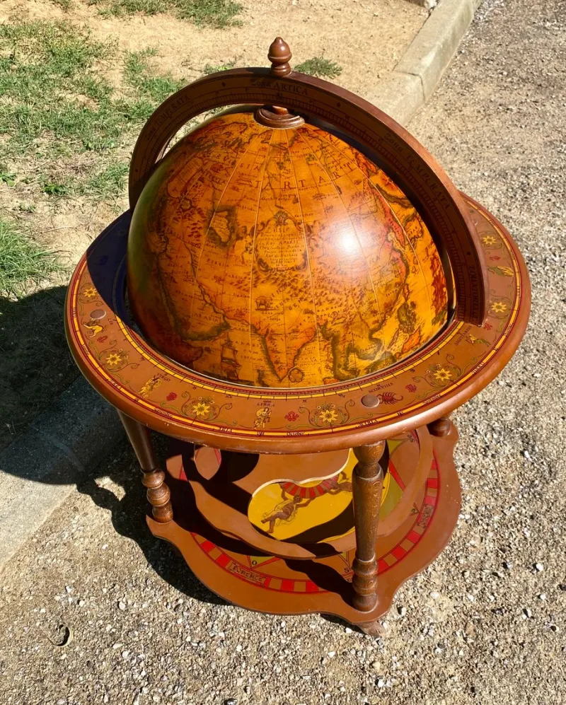 Pamono Vintage World Globe on Wheels Bar, 1960s> Cabinets & Wardrobes