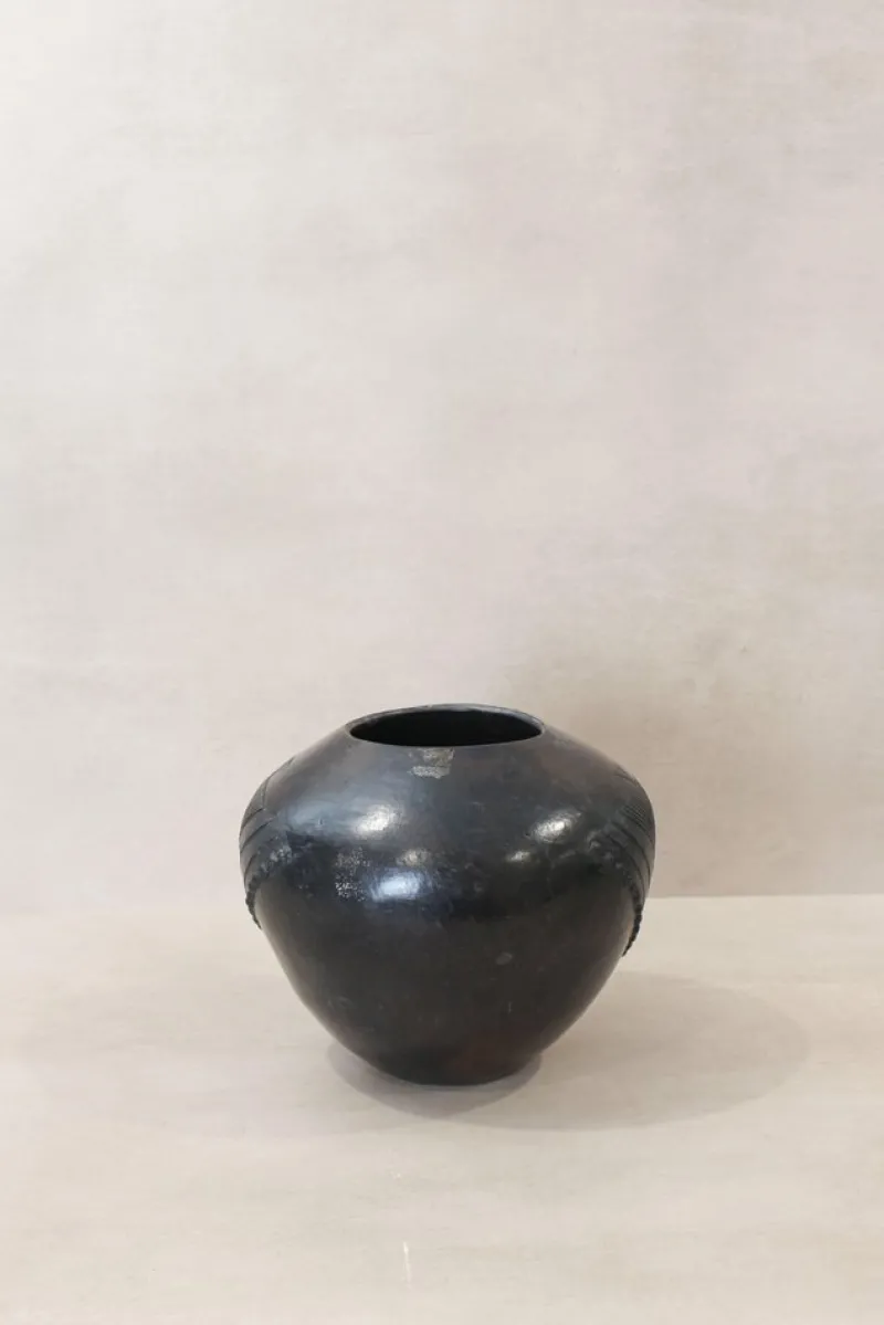 Pamono Vintage Zulu Clay Pot> Planters And Jardiniere