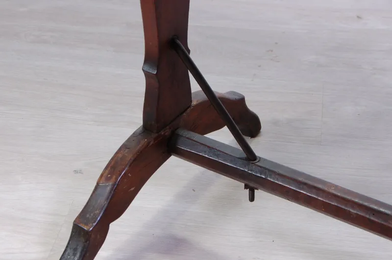 Pamono Vitage Walnut Bistrot Table> Worktables & Workbenches