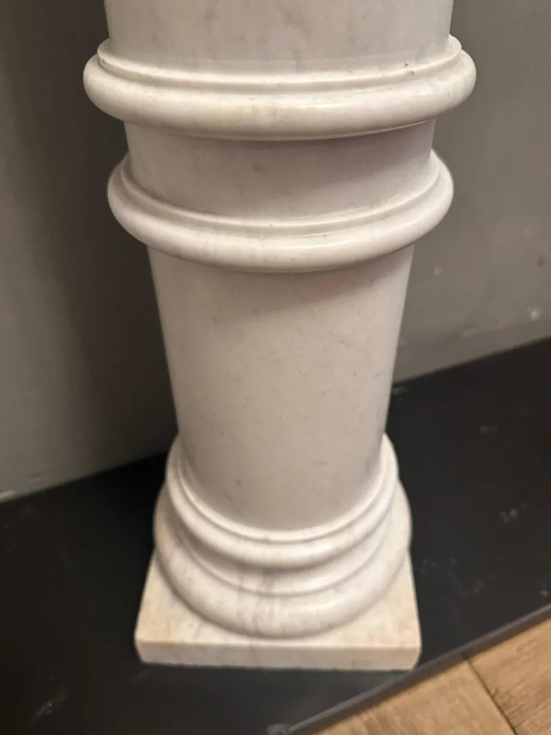Best Pamono White Carrara Marble Pedestals, 1890s, Set of 2