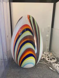 Hot Pamono White Egg Lamp in Murano Style Glass with Multicolored Reeds from Simoeng