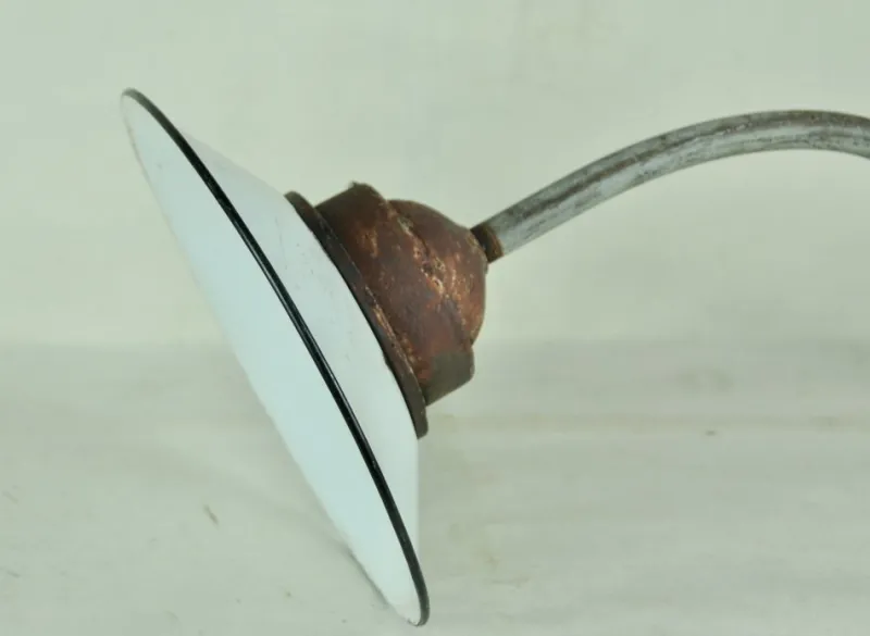 Pamono White Enameled Metal Garden Light, 1940s> Garden Lighting
