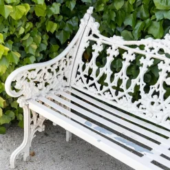 Pamono White Garden Bench in Cast Iron><noscript><img width=