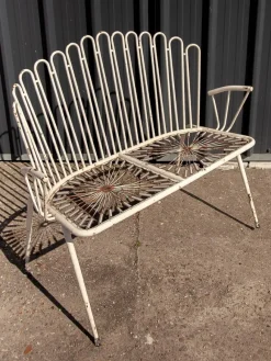 Discount Pamono White Painted Wrought Iron and Metal Bistro Chairs and Sofa in the style of Mathieu Matégot, France, 1950s, Set of 5