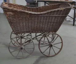 Pamono Wicker & Wood Pram, 1930s><noscript><img width=