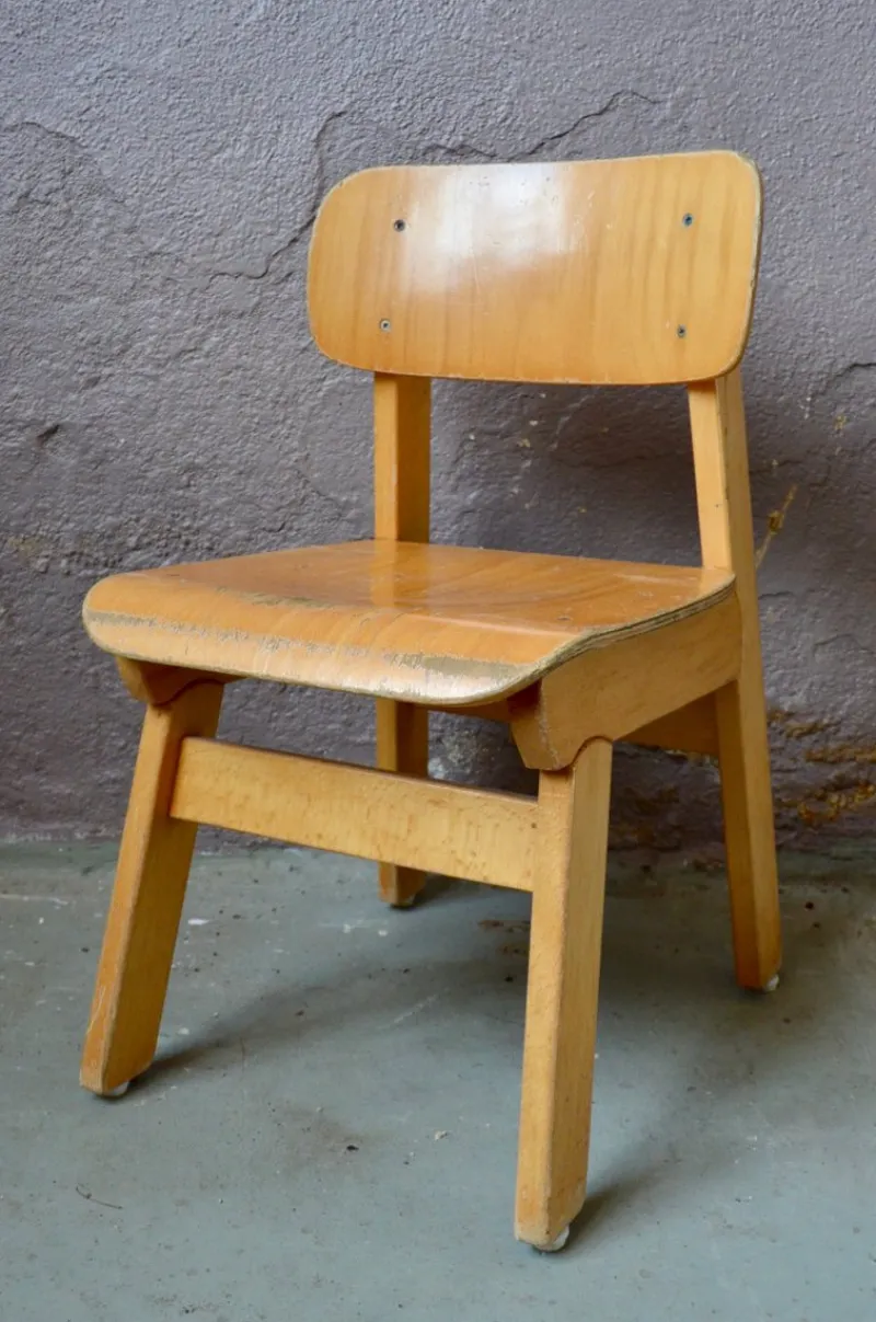 Online Pamono Wooden Childrens Chair, 1960s