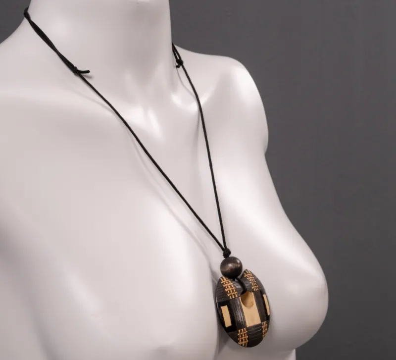 Outlet Pamono Wooden Costume Jewelry Pendant, 1980s