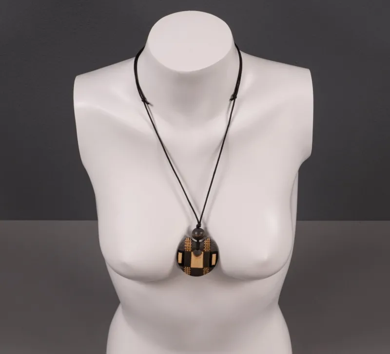 Outlet Pamono Wooden Costume Jewelry Pendant, 1980s