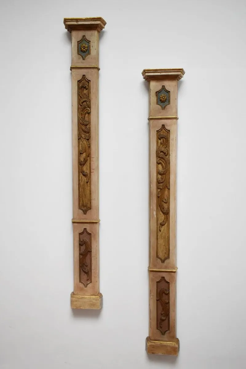 Pamono Wooden Painted Columns, 1800s, Set of 2> Pedestals And Columns