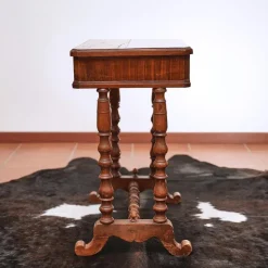 Best Pamono Work Table, 1800s