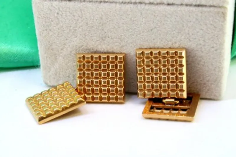 Clearance Pamono Yellow Gold Cufflinks in Square Shape, Set of 2
