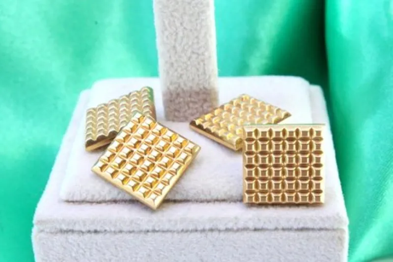Clearance Pamono Yellow Gold Cufflinks in Square Shape, Set of 2
