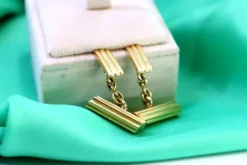 Pamono Yellow Gold Cufflinks with Tree Trunk-Shaped Reliefs, Set of 2><noscript><img width=