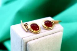 Pamono Yellow Gold Cufflinks with Garnet-Colored Oval Cabochons, Set of 2> Cufflinks